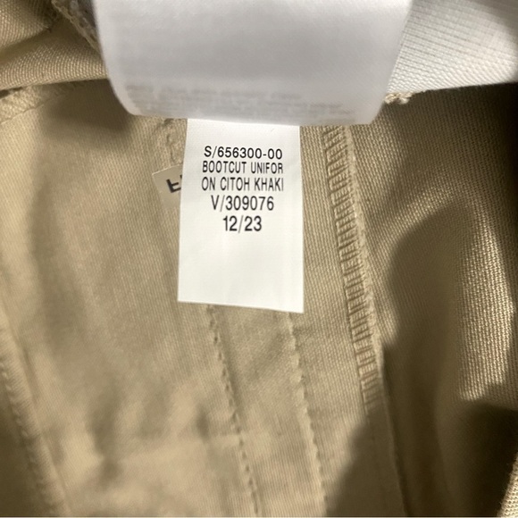 Old Navy Khaki Size 16 Plus Stretch Bootcut Girls Adjustable Waist Pant Girls - Picture 8 of 9